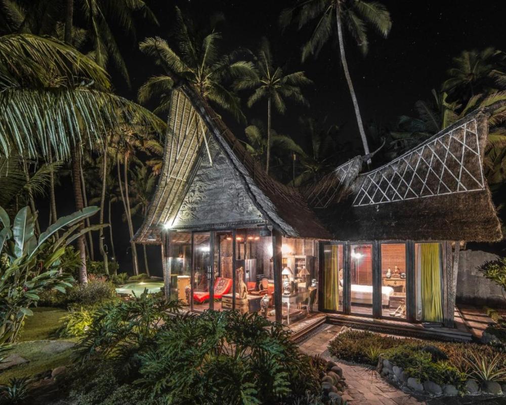 фото Beachfront Villa Laut Tabanan