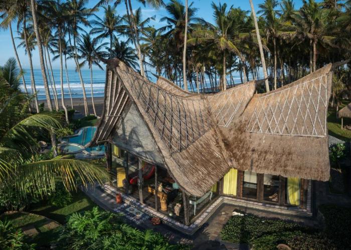 Beachfront Villa Laut Tabanan