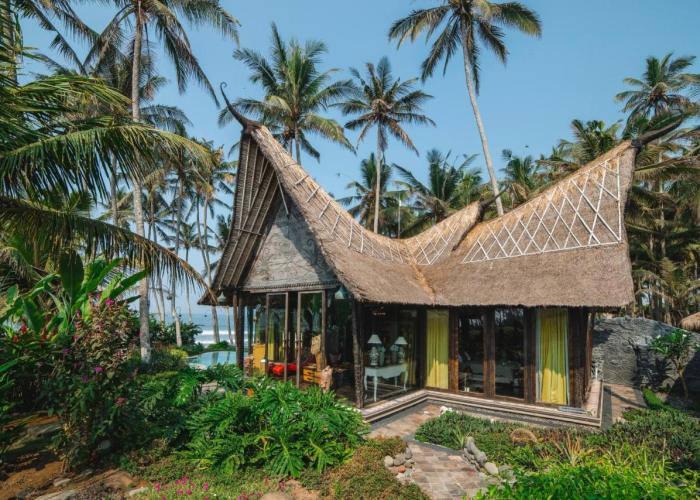 Beachfront Villa Laut Tabanan