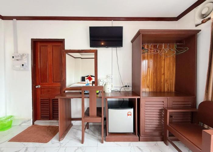 Vangvieng Sisavang Mountain View Hotel