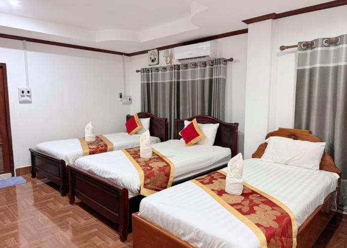 Vangvieng Sisavang Mountain View Hotel