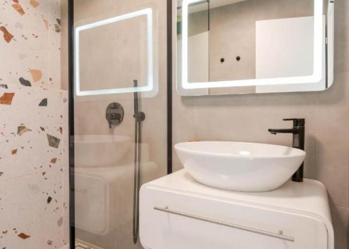 Design 1BDR Apartment near City Center