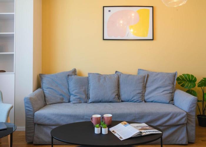 Design 1BDR Apartment near City Center
