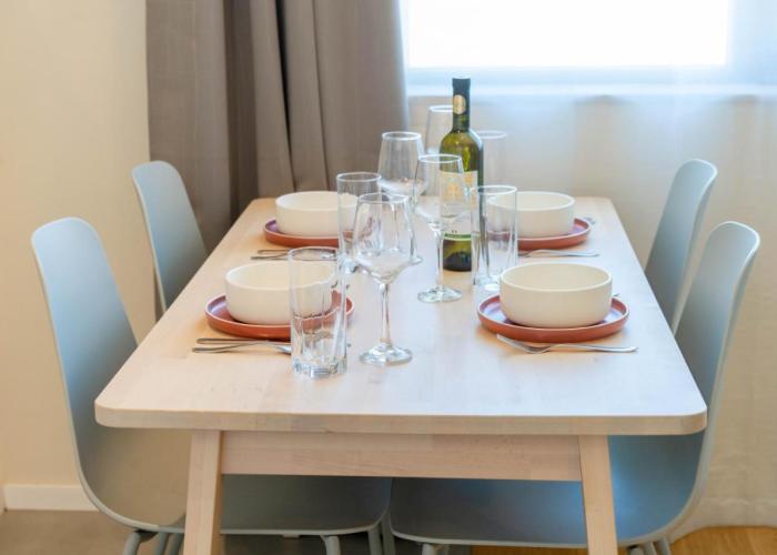Design 1BDR Apartment near City Center