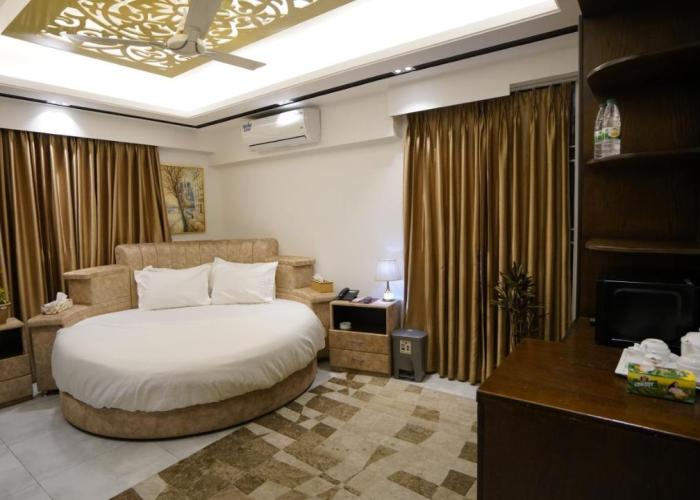Xpressmall Hotel near Dhaka Airport