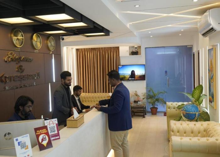 Xpressmall Hotel near Dhaka Airport