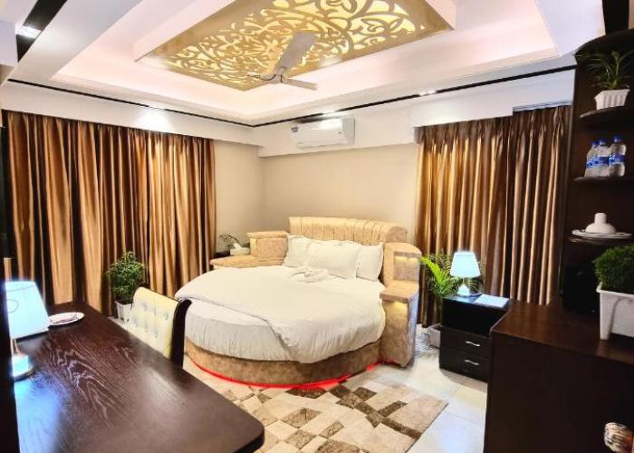 Xpressmall Hotel near Dhaka Airport