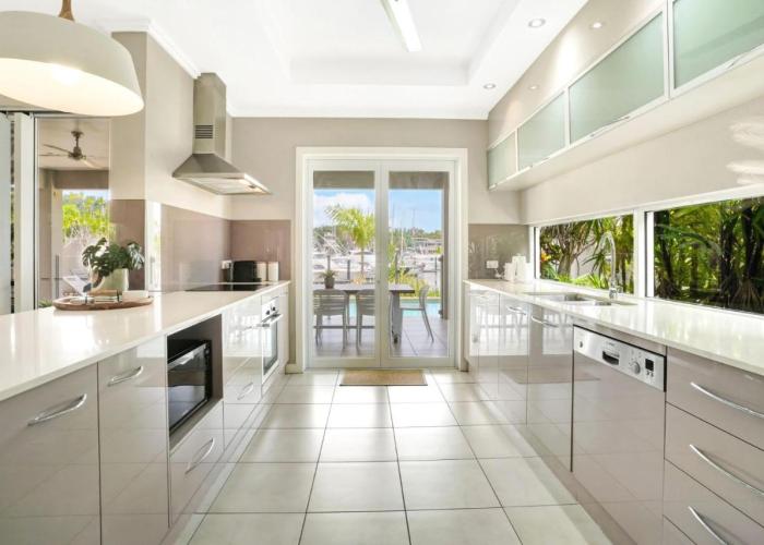 The Anchorage - Ultimate Waterfront Villa