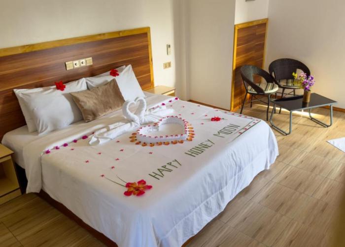 Hanifaru Beach Inn