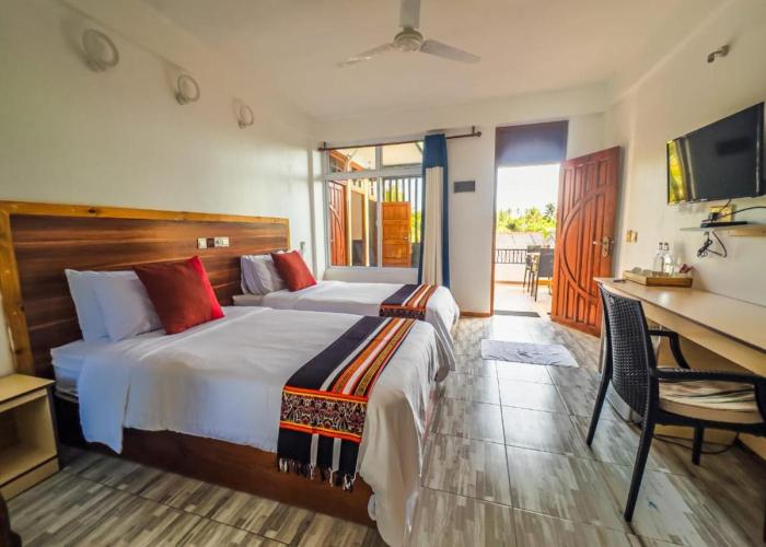 Hanifaru Beach Inn