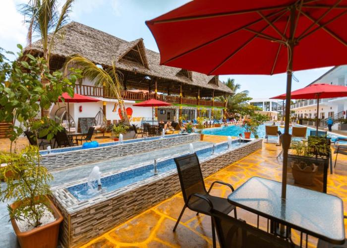 Canary Hotel & SPA