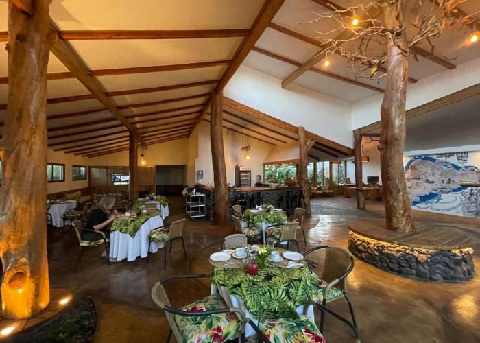 Hotel Hotu Matua by EI