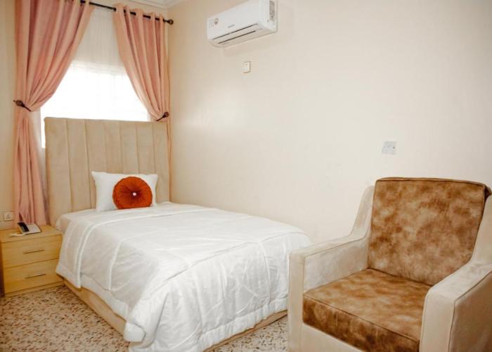 Nexus Xpress Hotel