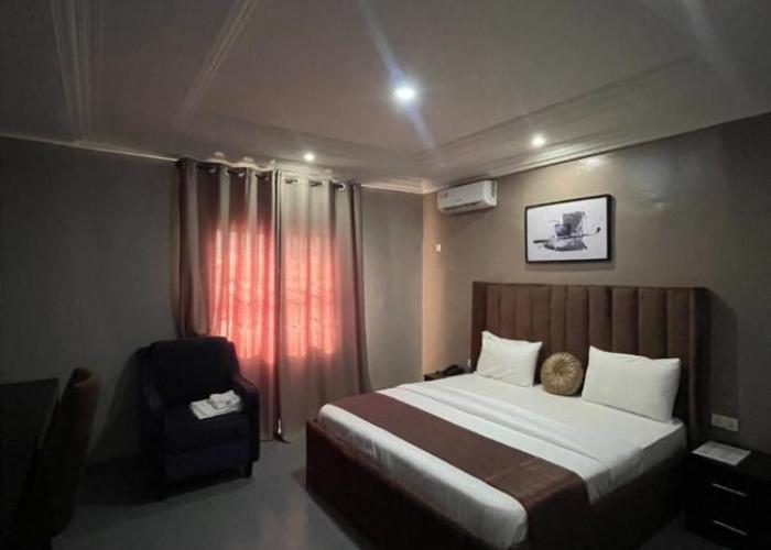 Nexus Xpress Hotel