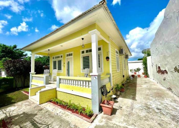 New! Antique House at Ponce