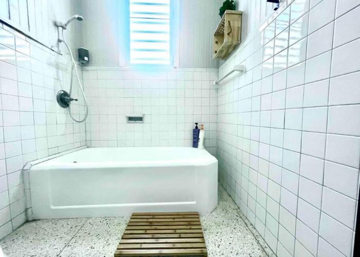 New! Antique House at Ponce