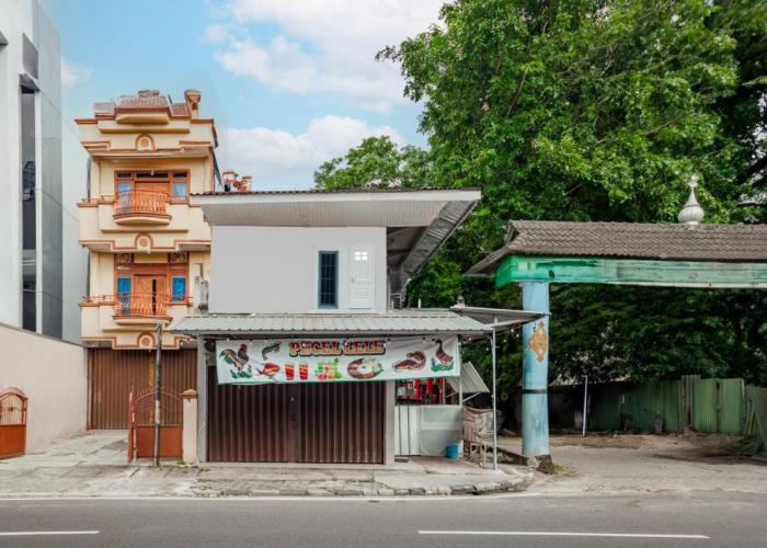 OYO 93630 Wongso Residence Syariah