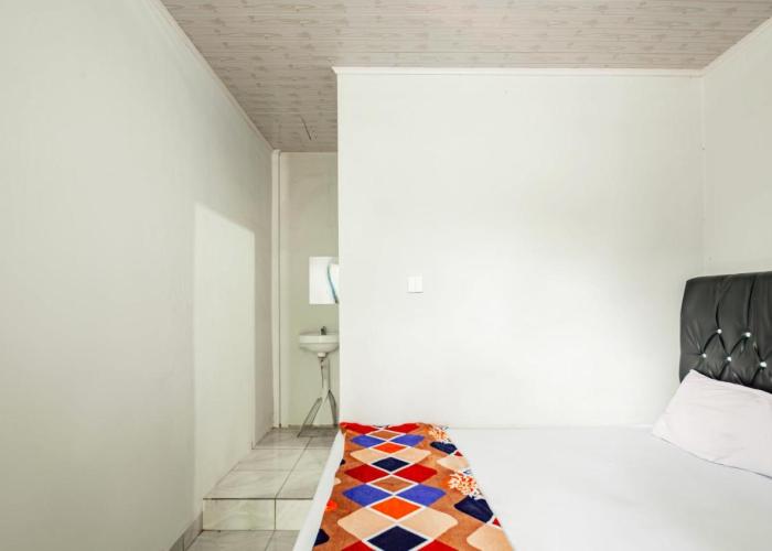 OYO 93630 Wongso Residence Syariah