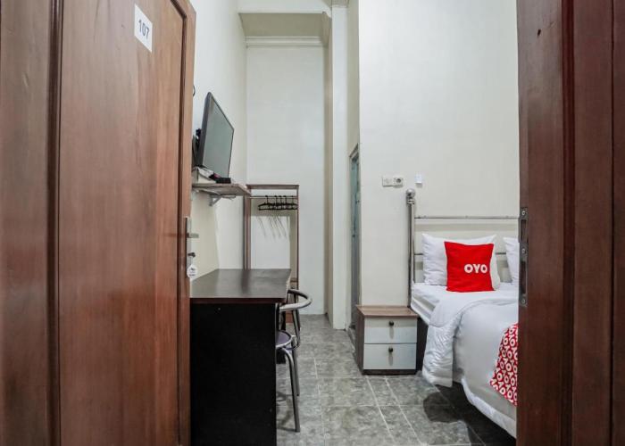 OYO 93643 Hidayah Homestay Syariah