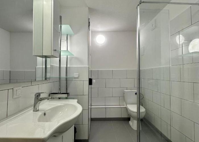 Apartament Stadion - duży apartament blisko Stadionu Narodowego w Warszawie.