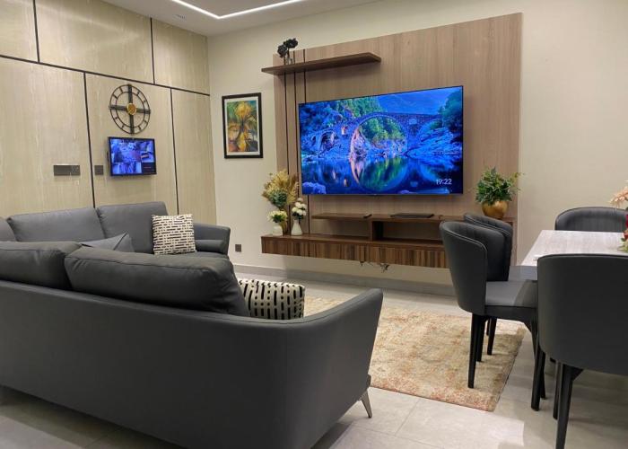 Firefly Retreat-your home away from home