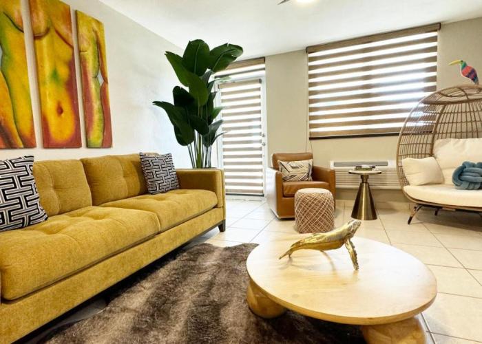 Ocean Luxe in Paradise - Le Paradis Royal
