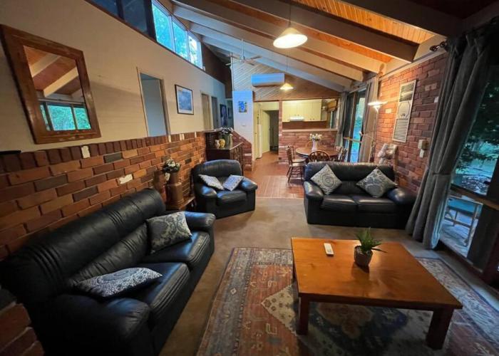 Creek cottage