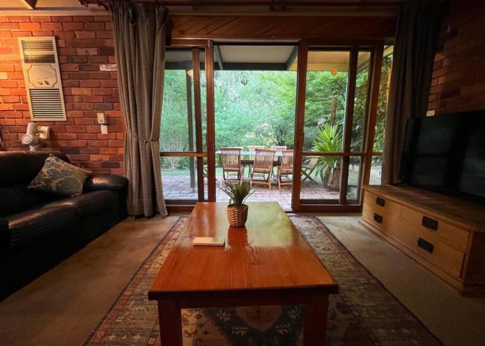 Creek cottage
