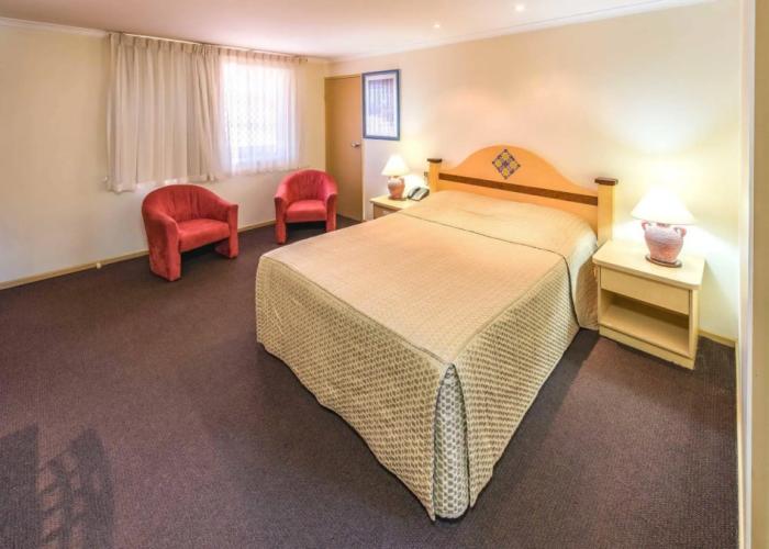 Villa Mirasol Motor Inn