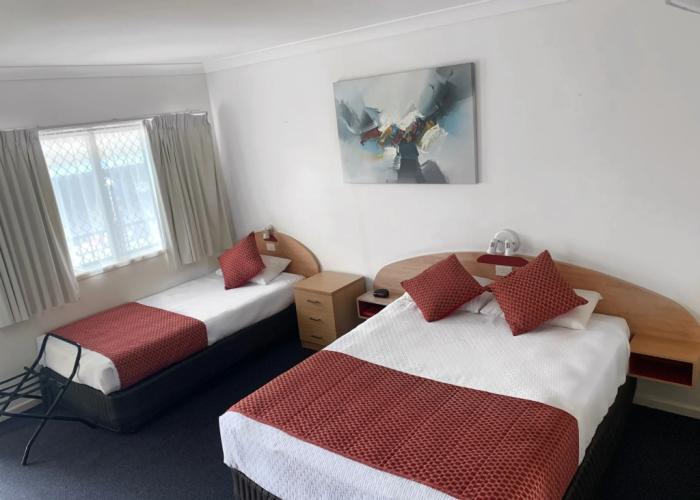 Boulevard Lodge