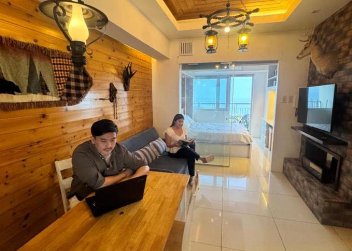 JT Tagaytay Suites