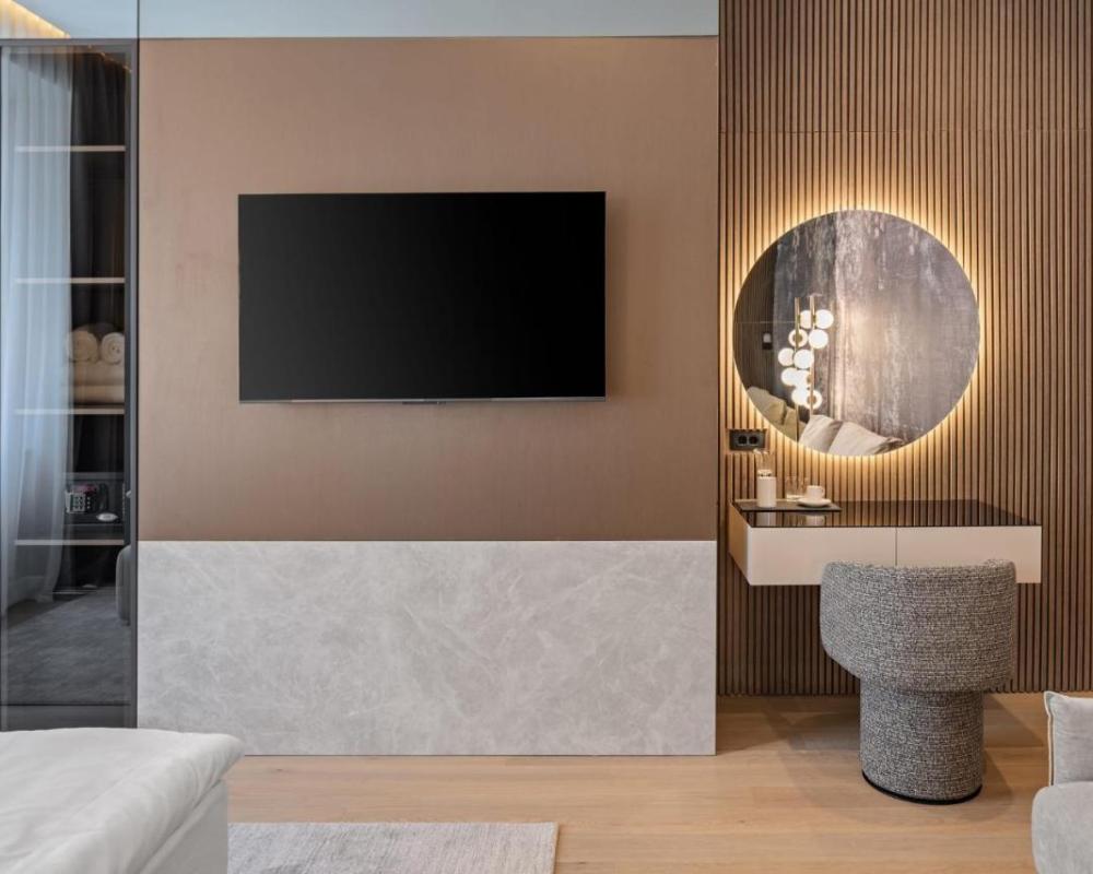 фото Monamel Luxury Suites