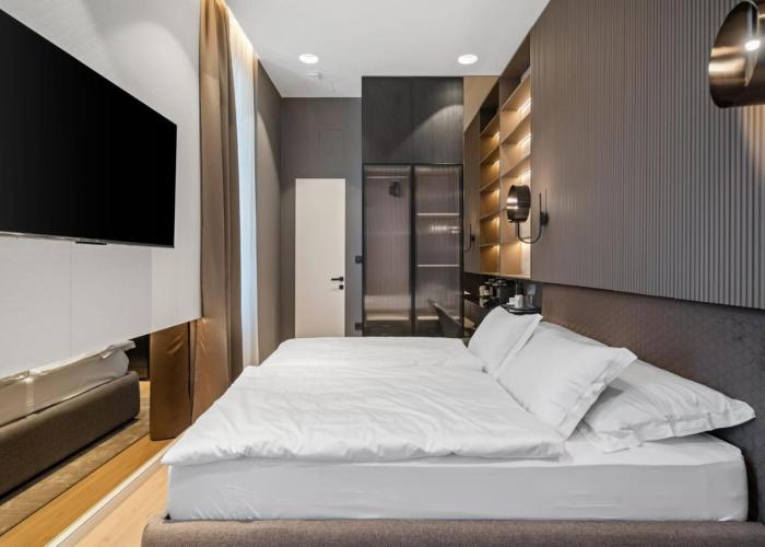 Monamel Luxury Suites