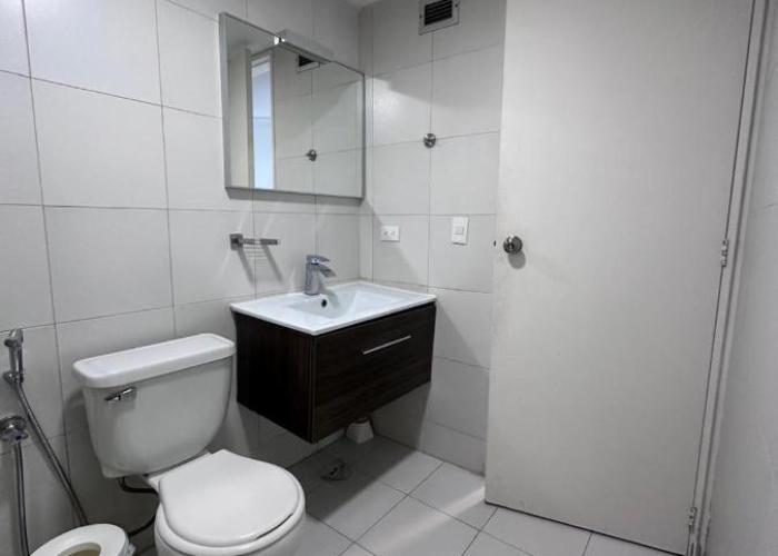 Brand new apt San Bernardino Caracas