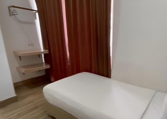 Residence 8