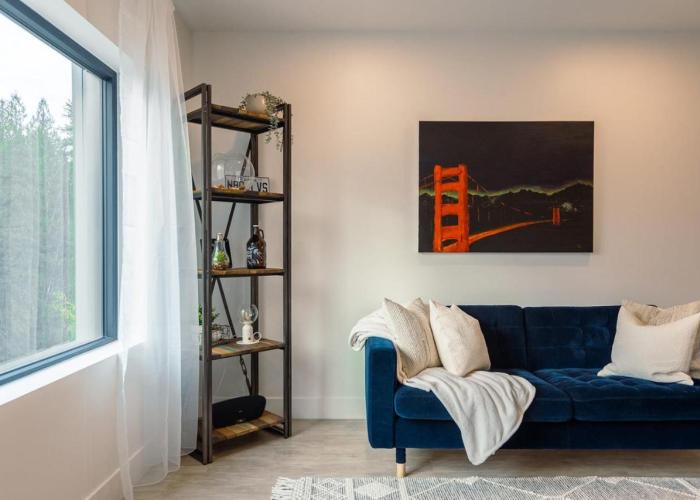 Revelstoke Alpine Retreat - RARE One-Bedroom Condo