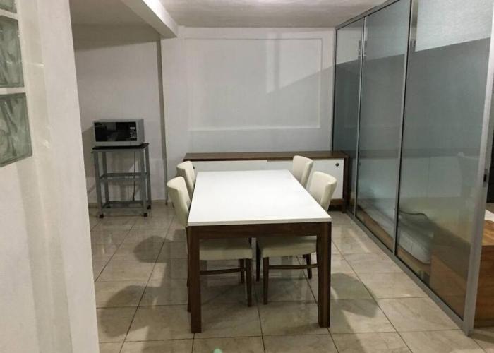 Suite #1B Cerca de autopista Mex-Qro.