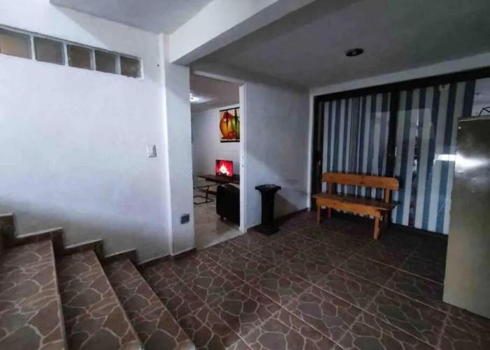 Suite #1B Cerca de autopista Mex-Qro.