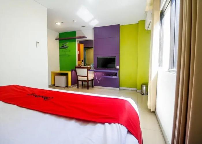RedDoorz Plus near Universitas Lambung Mangkurat