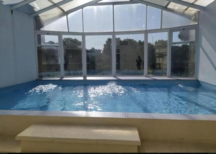 Departamento con vista a la piscina