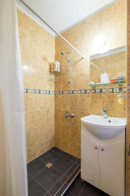 Beautiful Flat in Central Location by Flat Mаnager