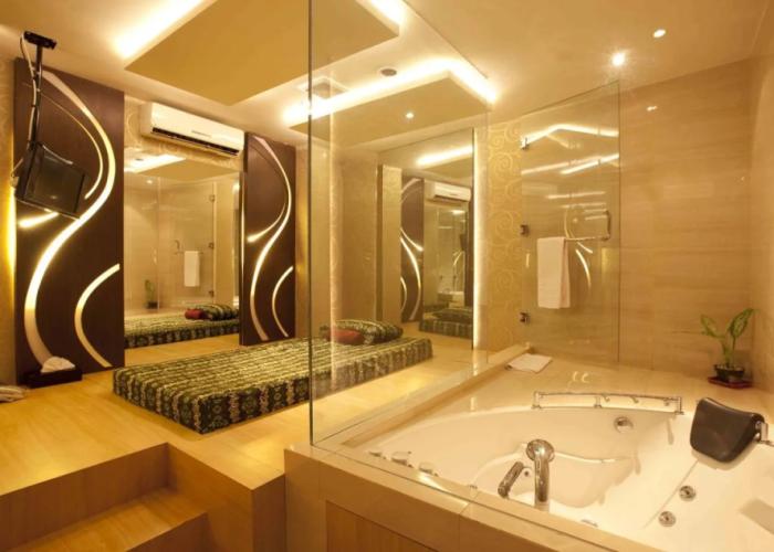 Blue Atlantic International Hotel