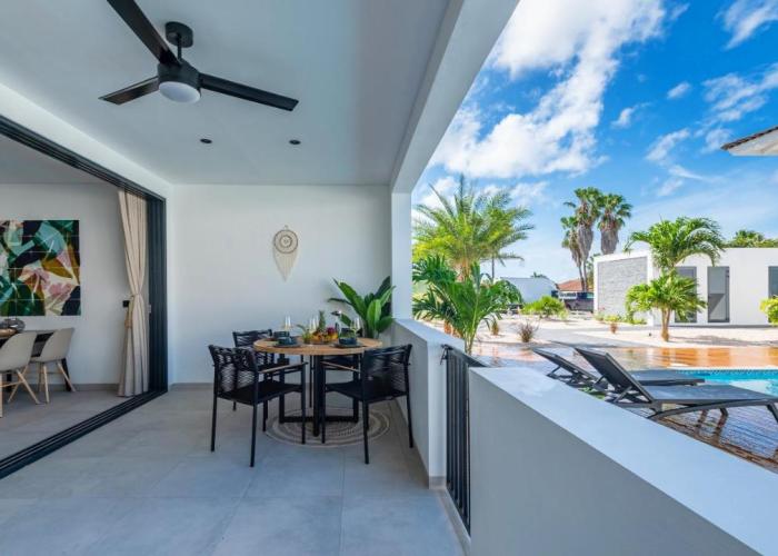 Ocean 11 Luxurious apartment Jan Thiel Curacao