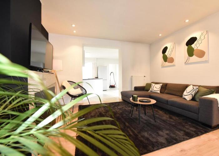 Cosy apartment Airport Brussels with terrace
