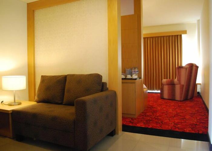 Royal Jelita Hotel