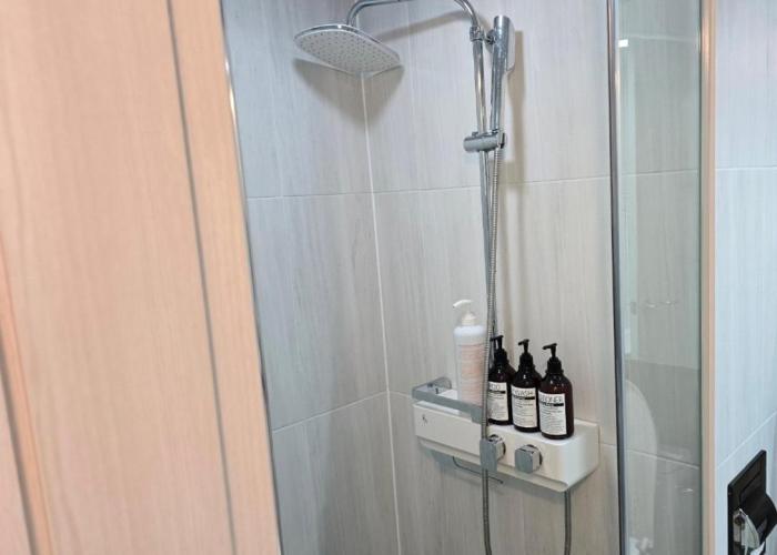 Dongseongro DSR&U Hotel room
