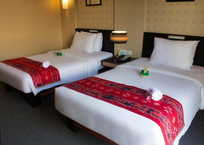 Rattan Inn