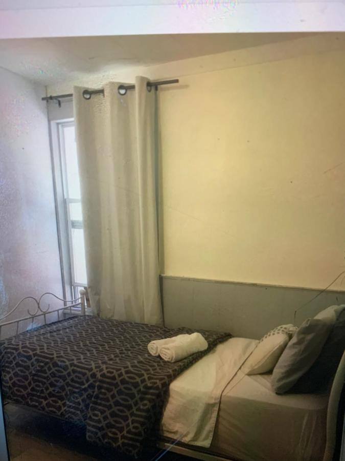 фото Ottawa Heritage Private Rooms Across OttawaU Not Entire Apt