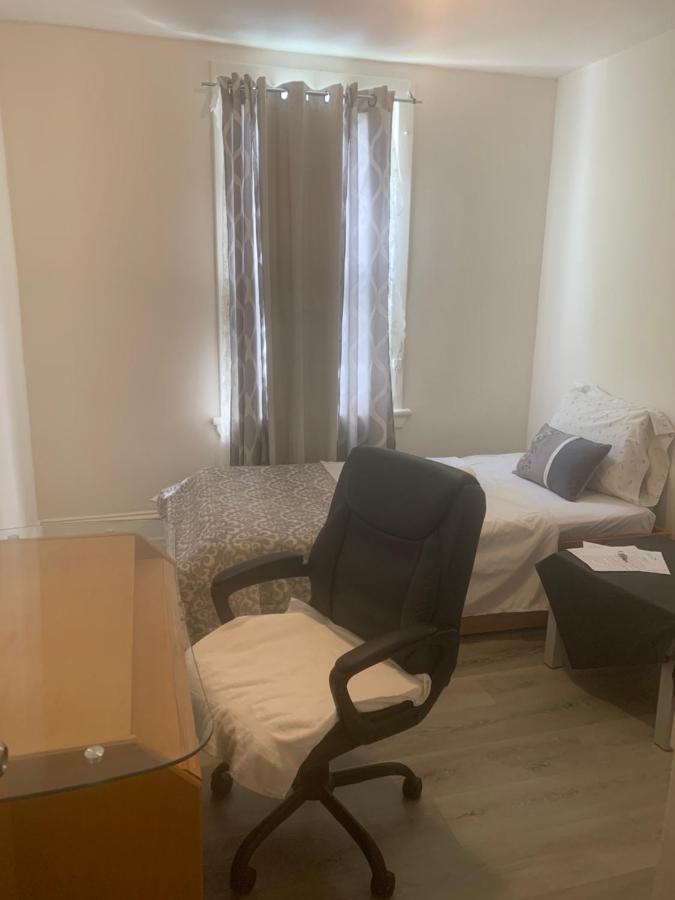 фото Ottawa Heritage Private Rooms Across OttawaU Not Entire Apt