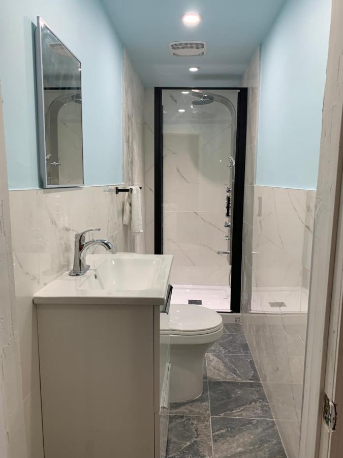 фото Ottawa Heritage Private Rooms Across OttawaU Not Entire Apt